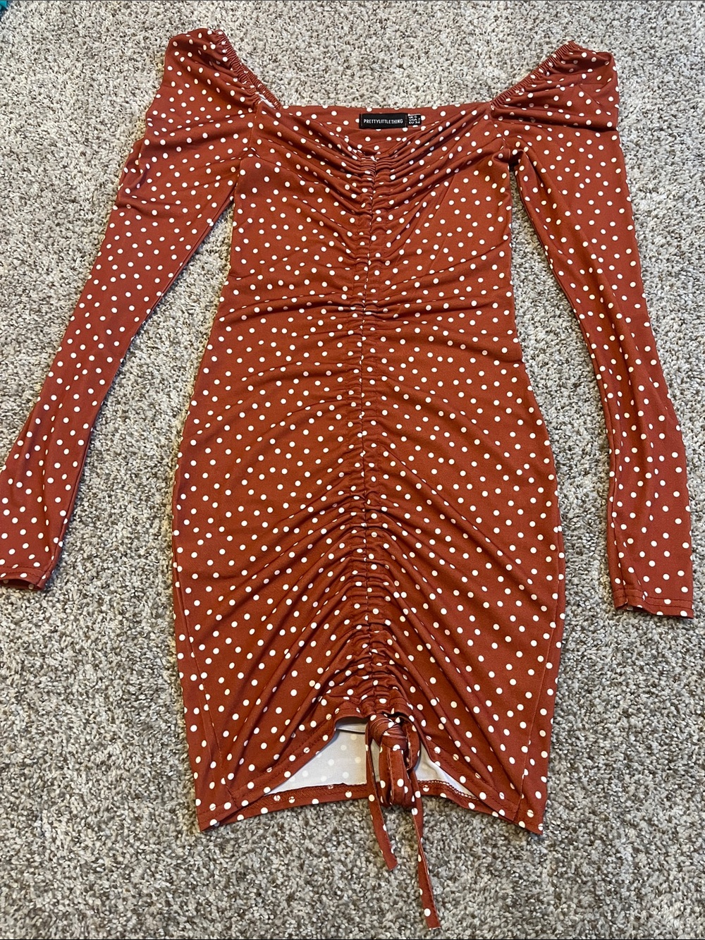 PrettyLittleThing Rust Polka Dot Ruched Long Sleeve Off-Shoulder Dress